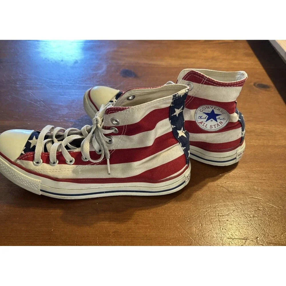 Vintage Converse USA Flag Chuck Taylor All Star Hi Top Shoes Men’s 7 Women’s 9